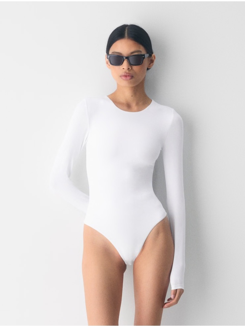 Babaton White Contour Crew Bodysuit
